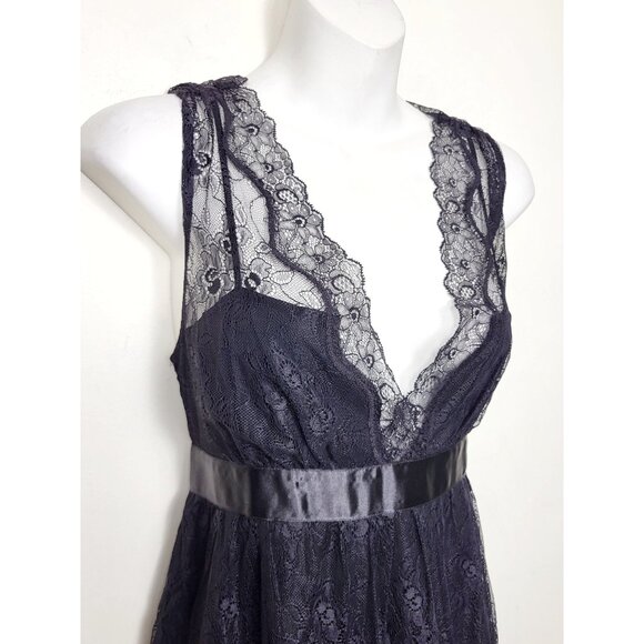 Club Monaco black lace sleeveless midi dress. Size 8 - Picture 2 of 7